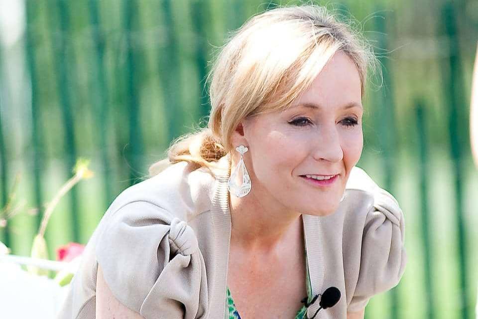 J.K. Rowling 