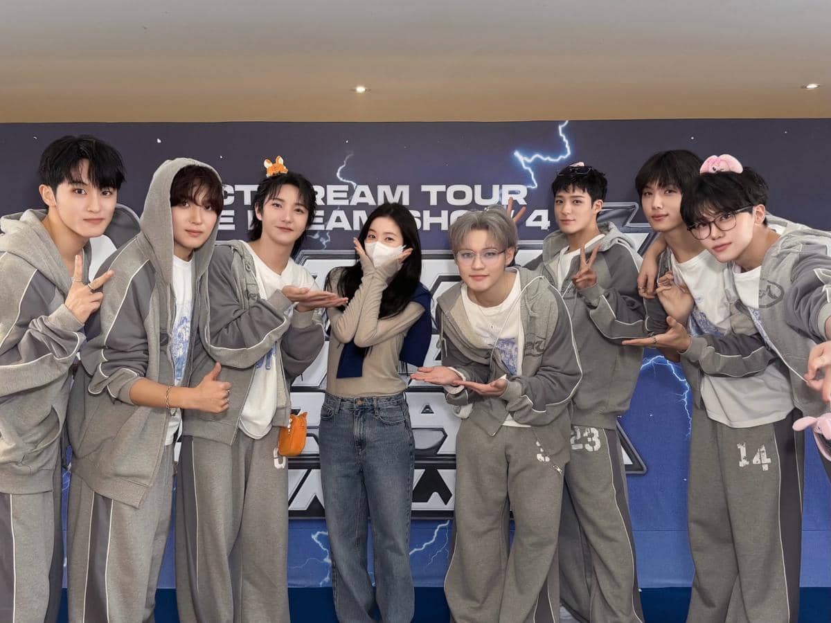 potret Irene Red Velvet nonton konser encore NCT DREAM