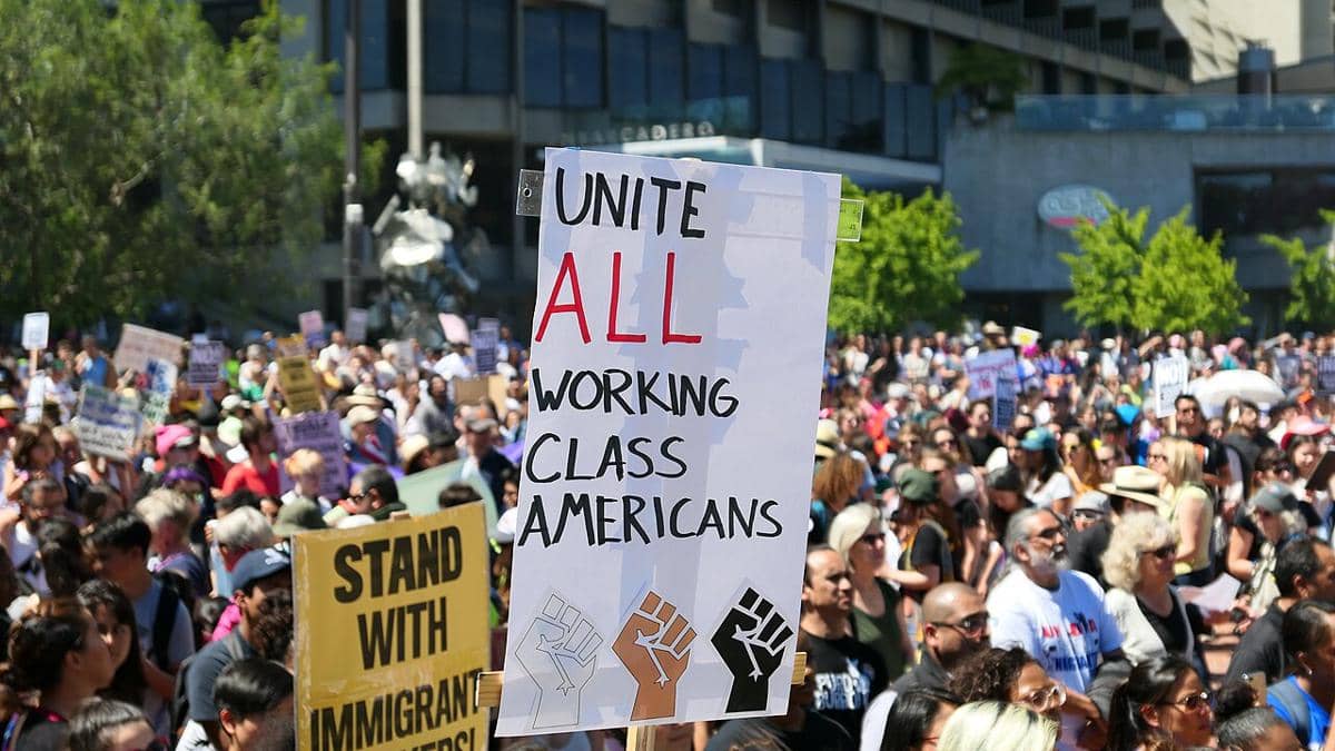 Demo A Day Without Immigrants Tanggal 1 Mei 2017