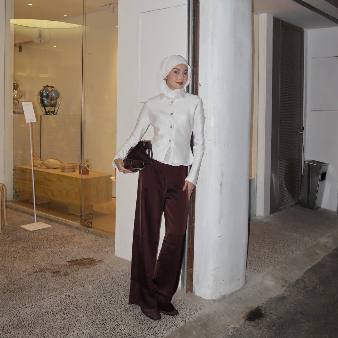 OOTD Nuansa Cokelat ala Sadrina Octadelya