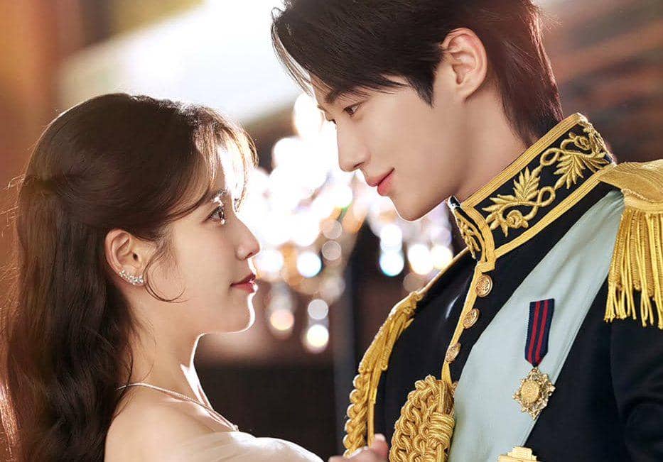 7 Alasan Kenapa Perfect Crown Wajib Masuk Watchlist Kamu!