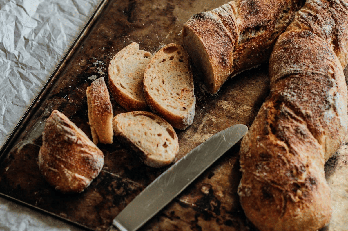 ilustrasi roti baguette