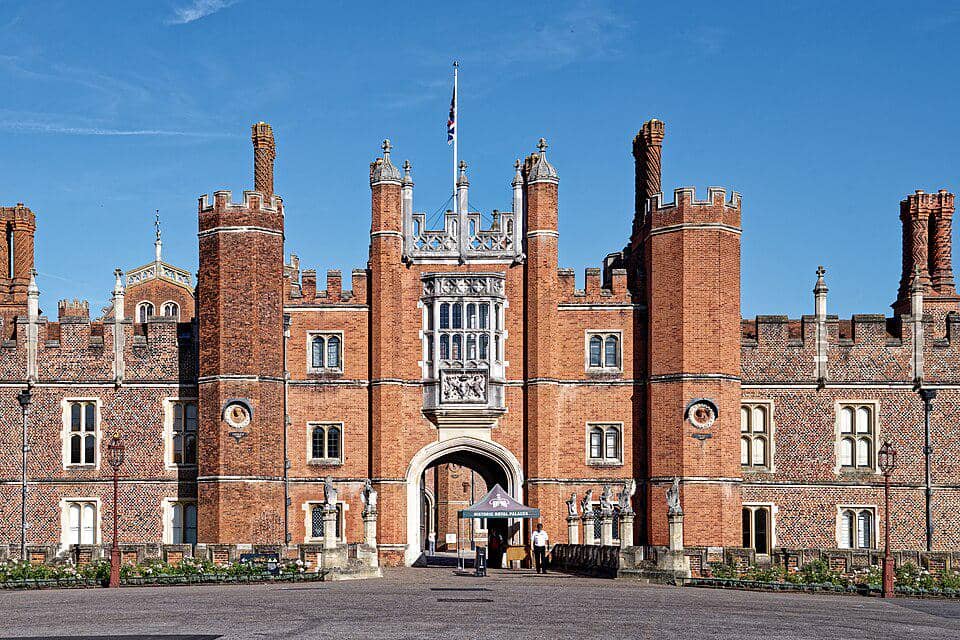 5 Fakta Istana Hampton Court, Istana Klasik Inggris yang Mendunia