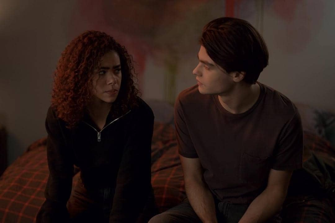 5 Zodiak yang Paling Terpukul saat Putus Cinta, Perasa Banget