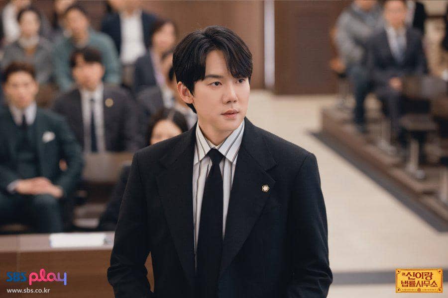 4 Privilege Shin I Rang di Drakor Phantom Lawyer, Istimewa!