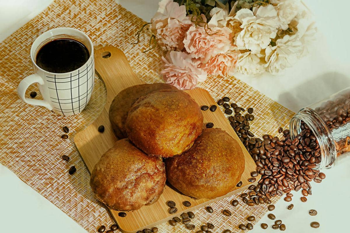 Resep Roti Manis Cream Moka Meses yang Cocok untuk Teman Ngopi!