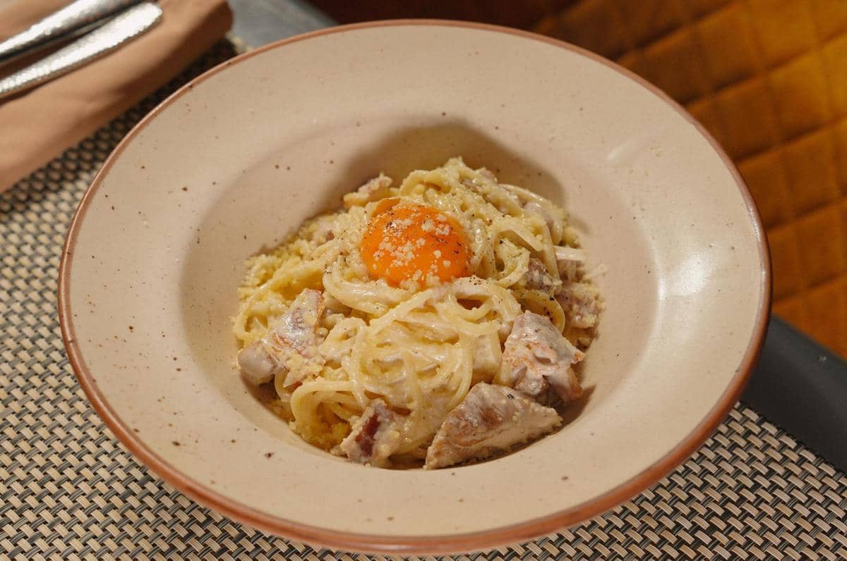 Resep Spaghetti Creamy Garlic Parmesan yang Praktis untuk Pemula