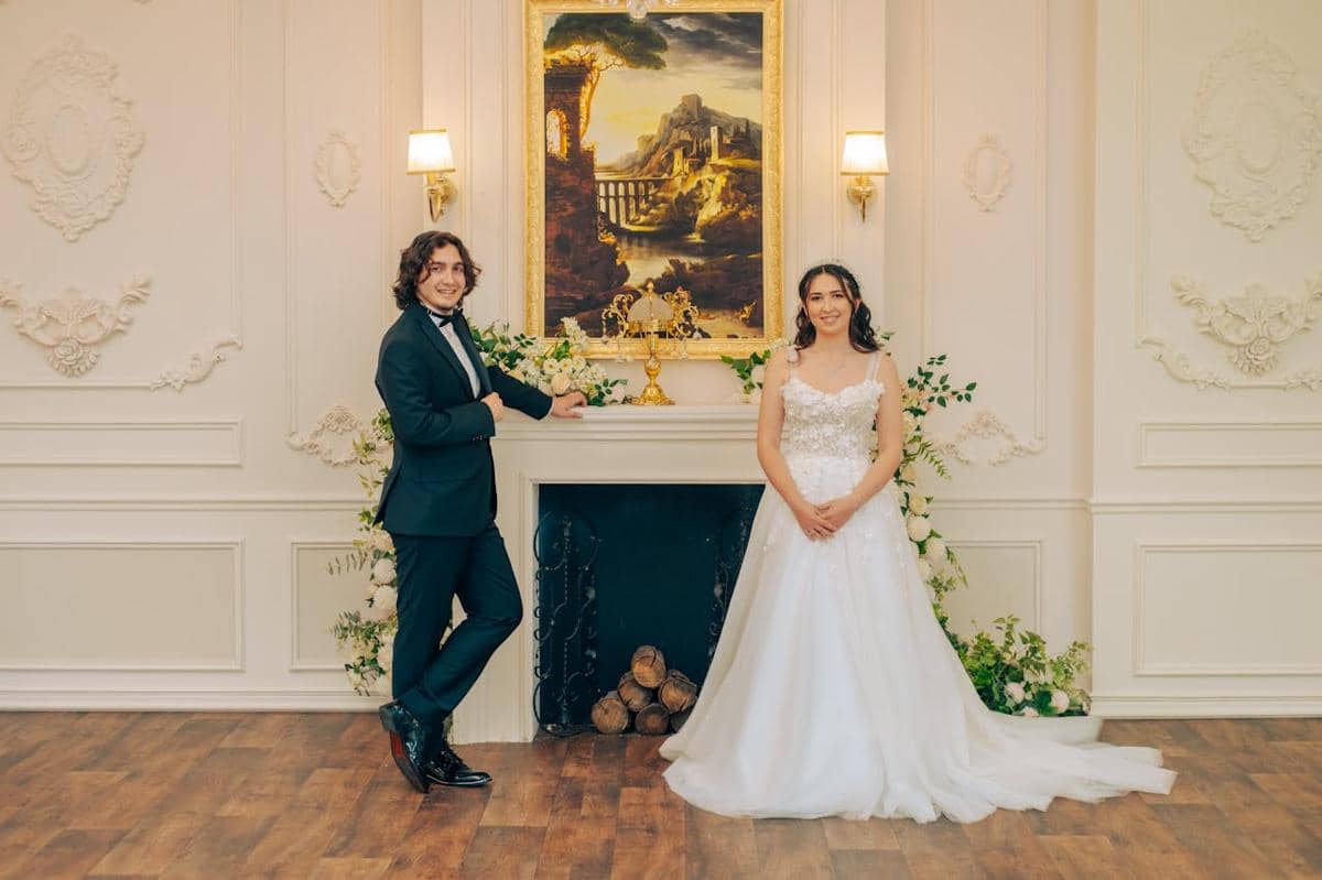 Ilustrasi foto pernikahan