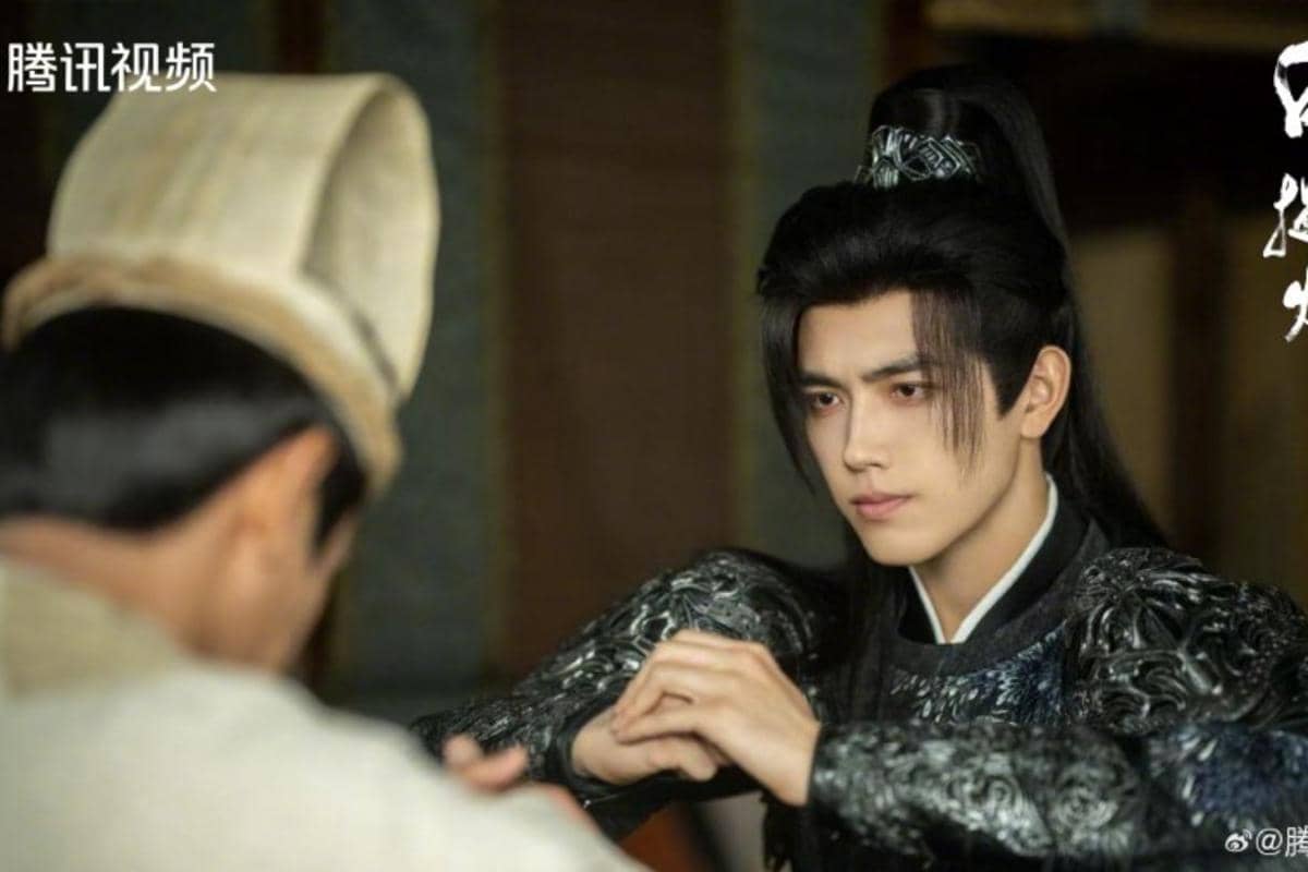 Still cut Love Beyond the Grave