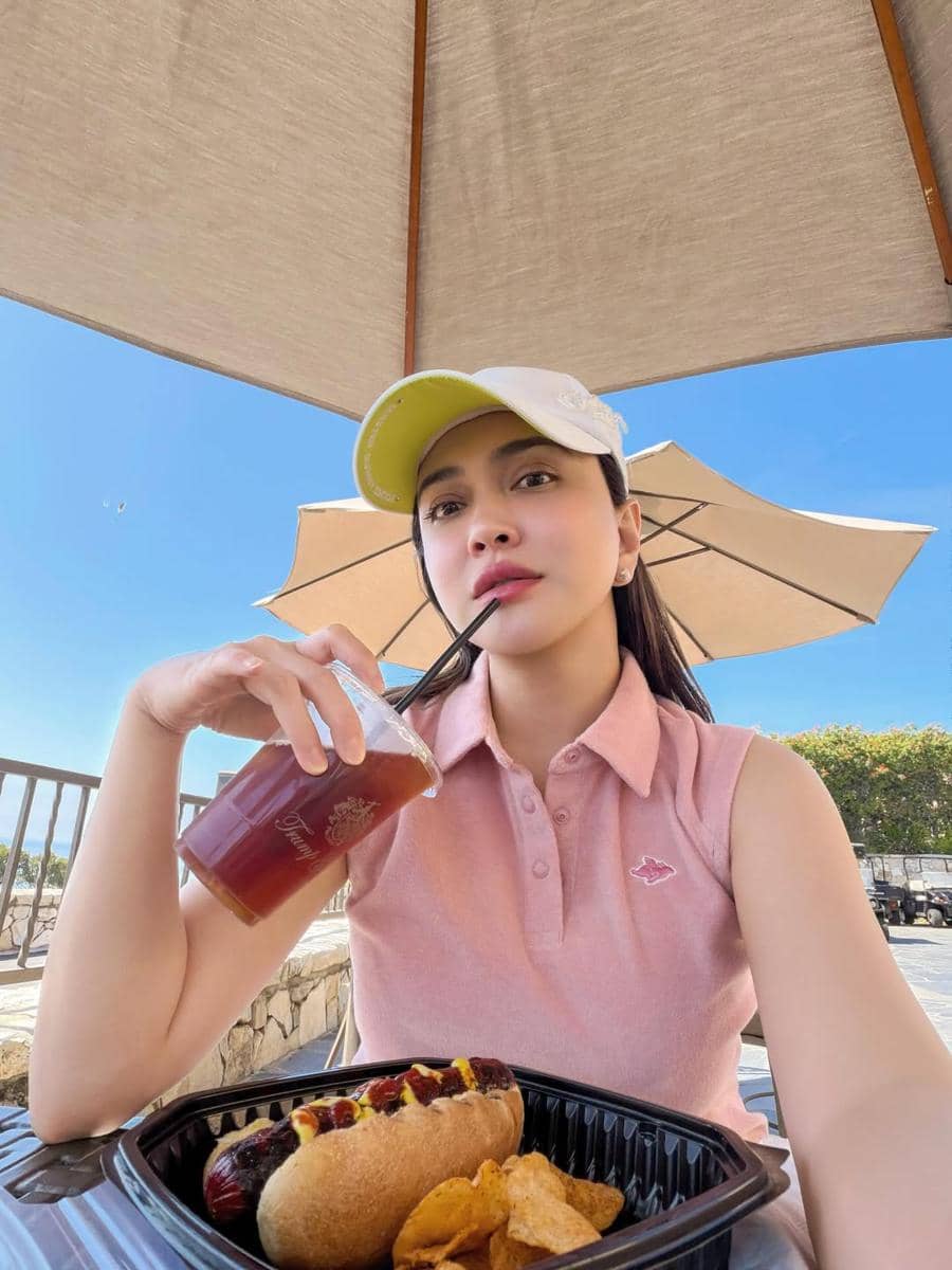Shandy Aulia saat main golf di LA