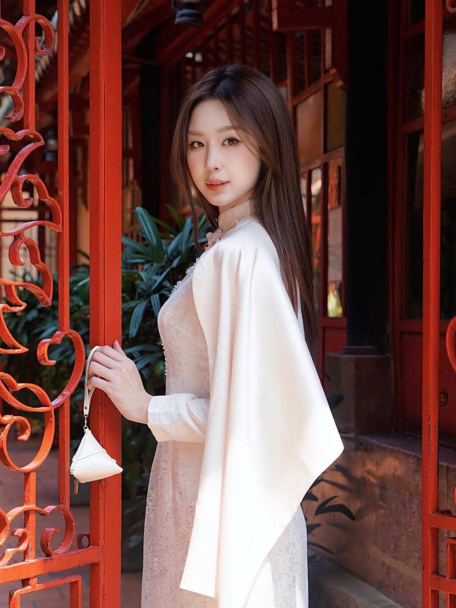 potret Le Nguyen Bao Ngoc, Miss World Vietnam 2026