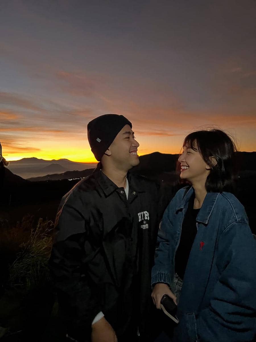 Potret kenangan Sheila Dara bersama Vidi Aldiano