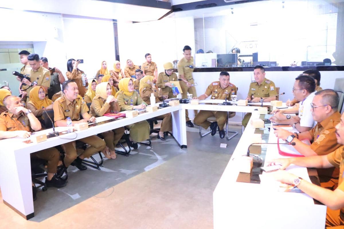 Rapat evaluasi kerja ASN Pemkot Palembang