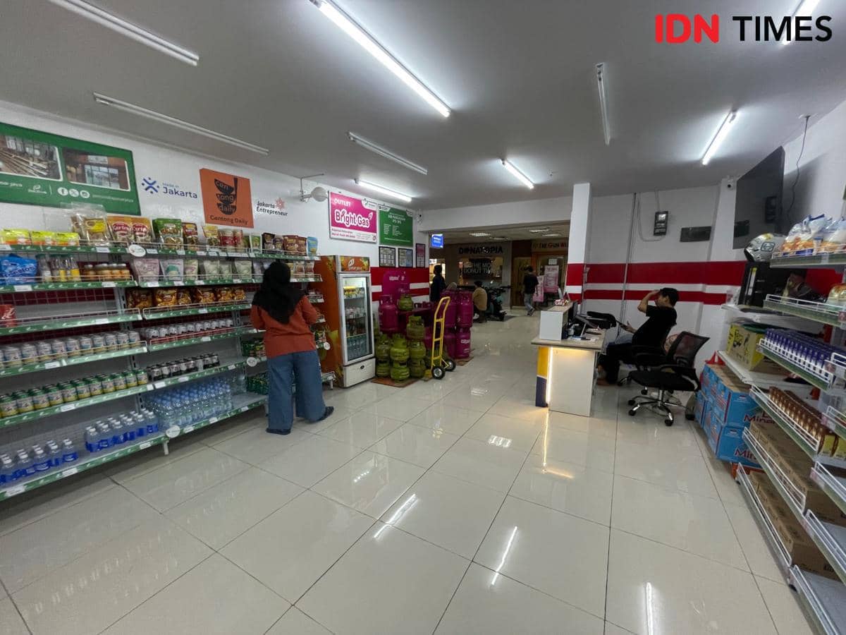 Penampakan gerai Koperasi Kelurahan Merah Putih, mirip minimarket