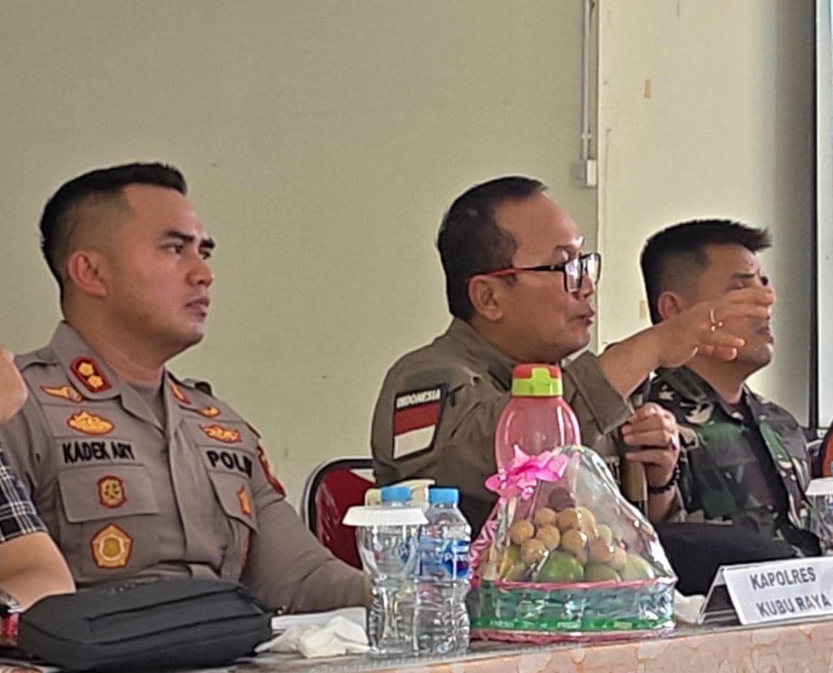 Bupati Kubu Raya, Sujiwo.