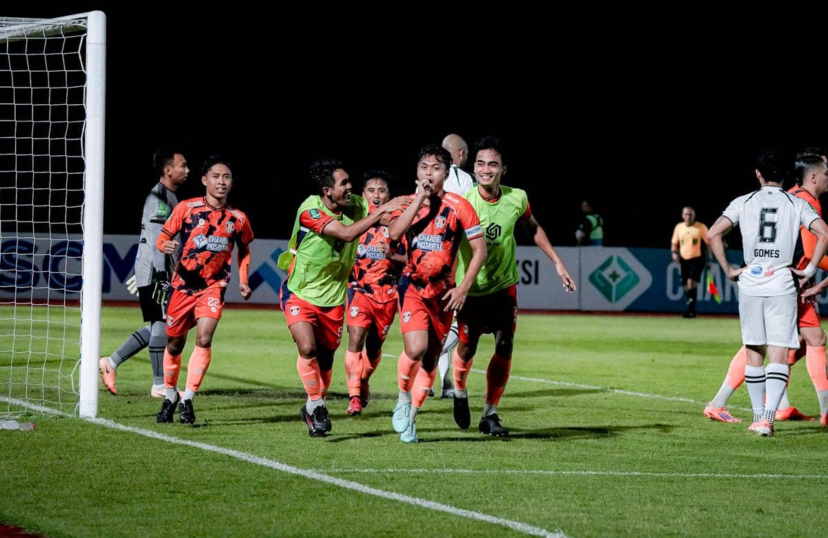 Kendal tornado fc, pss sleman