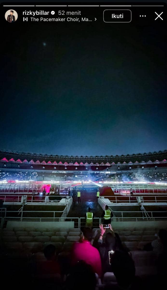 potret artis nonton laga Timnas Indonesia vs Bulgaria di GBK