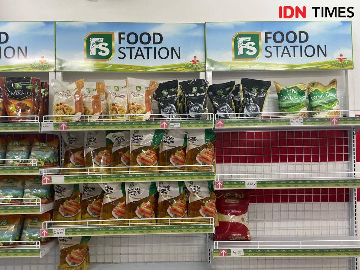 Sediakan sembako, daging segar, hingga LPG dengan harga terjangkau