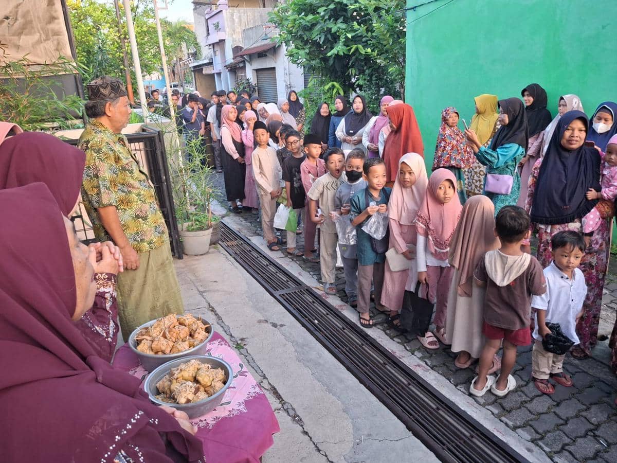 Kupat jembut, tradisi syawalan