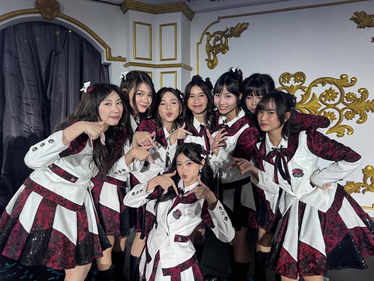 [QUIZ] Yakin Kamu Hafal Sama Gen 7 JKT48, Coba Tebak Foto Mereka!