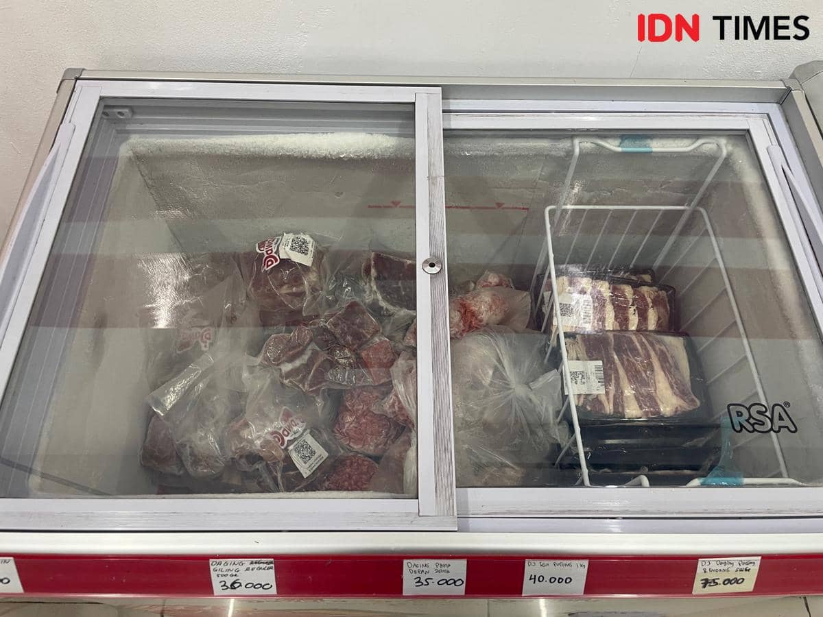 Penampakan gerai Koperasi Kelurahan Merah Putih, mirip minimarket