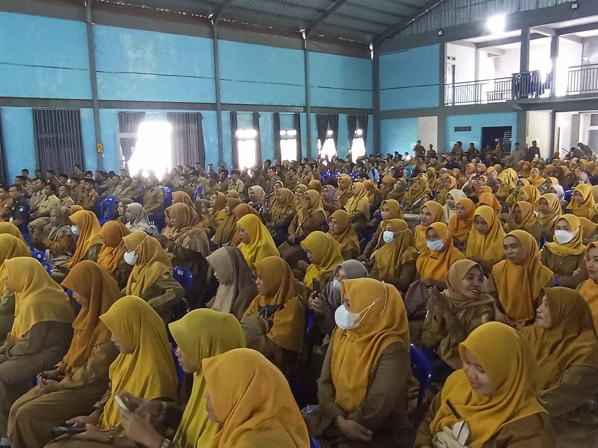 Ribuan PPPK Paruh Waktu di Lombok Timur Belum Terima THR