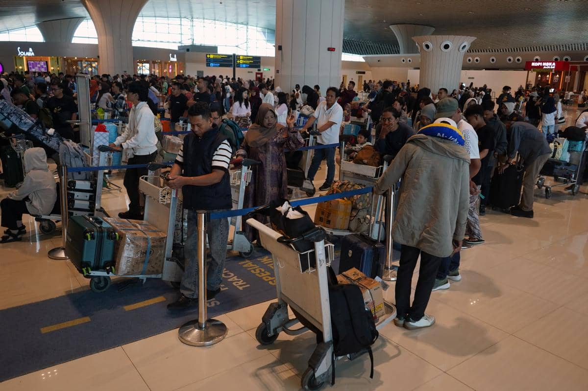 Arus Lebaran 2026, Penumpang Bandara Hasanuddin Tembus 525 Ribu Orang