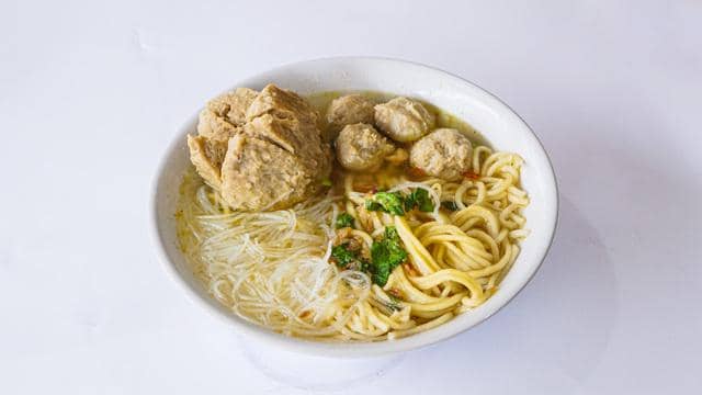Resep Kuah Bakso Gurih Medok, Hangatnya Bikin Ketagihan!