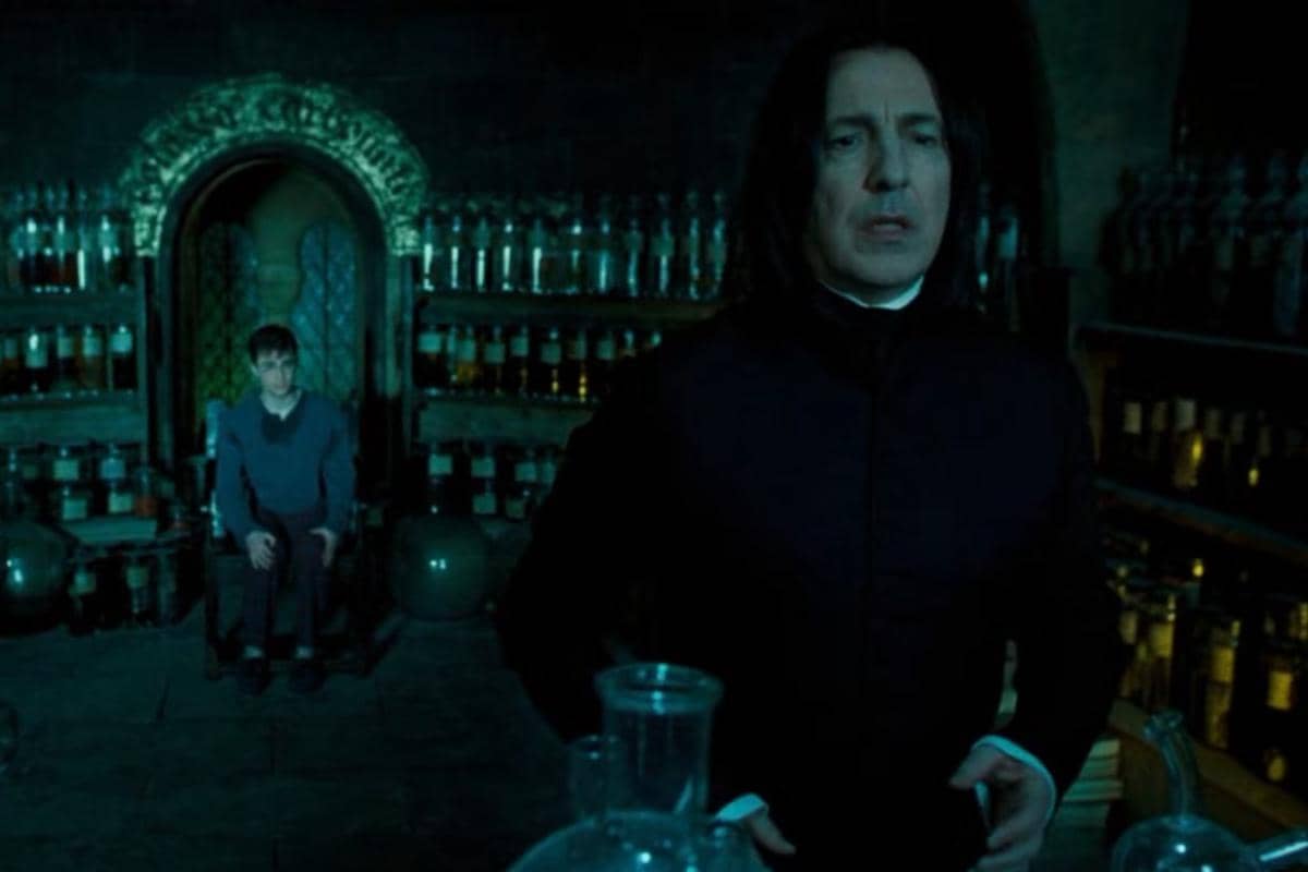 Sempurna Perankan Severus Snape, Alan Rickman Ngaku Gak Bahagia