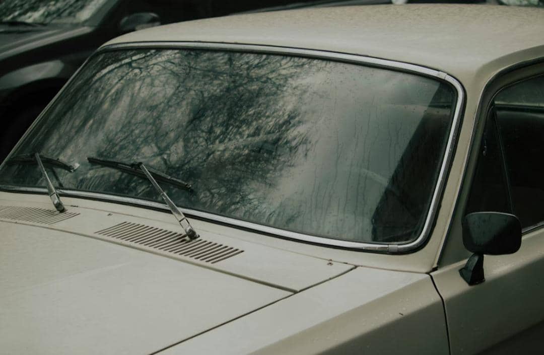 ilustrasi wiper mobil