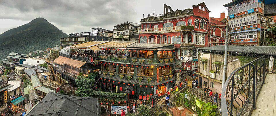 5 Fakta Desa Jiufen, Desa Ikonik dengan Pemandangan Lampion di Taiwan