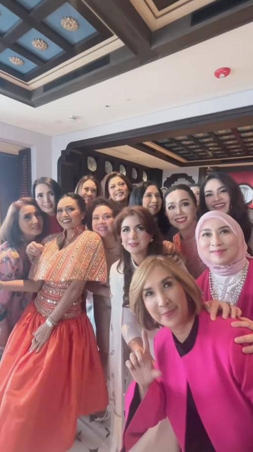 Pesta Ulang Tahun Kris Dayanti, Dihadiri Geng Sosialita (instagram.com/krisdayantilemos)