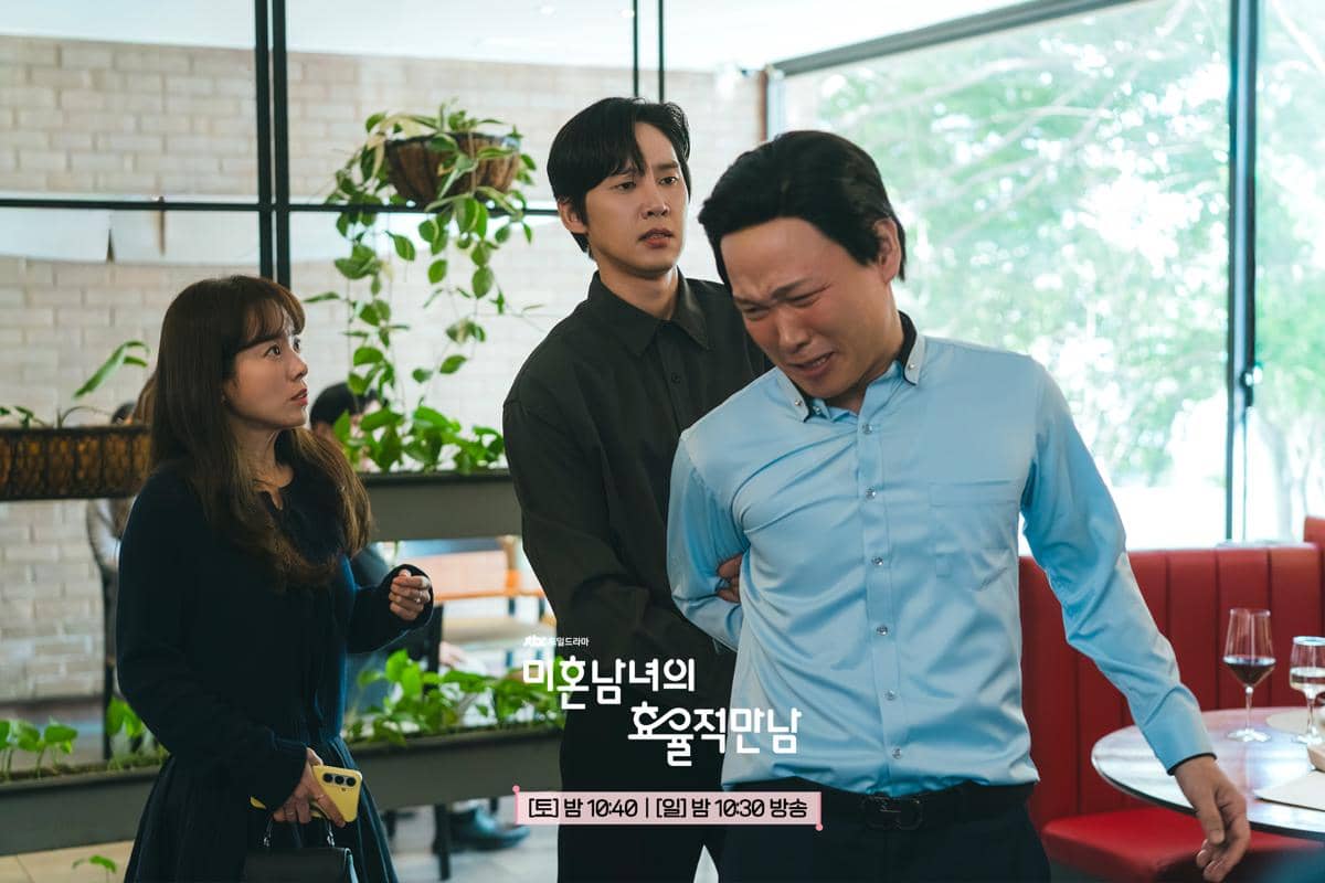 Han Ji Min, Park Sung Hoon, dan Heo Jung Do di The Practical Guide to Love