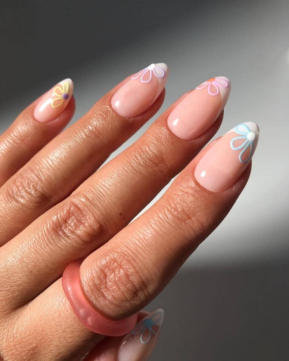 ide nail art untuk rayakan Paskah 