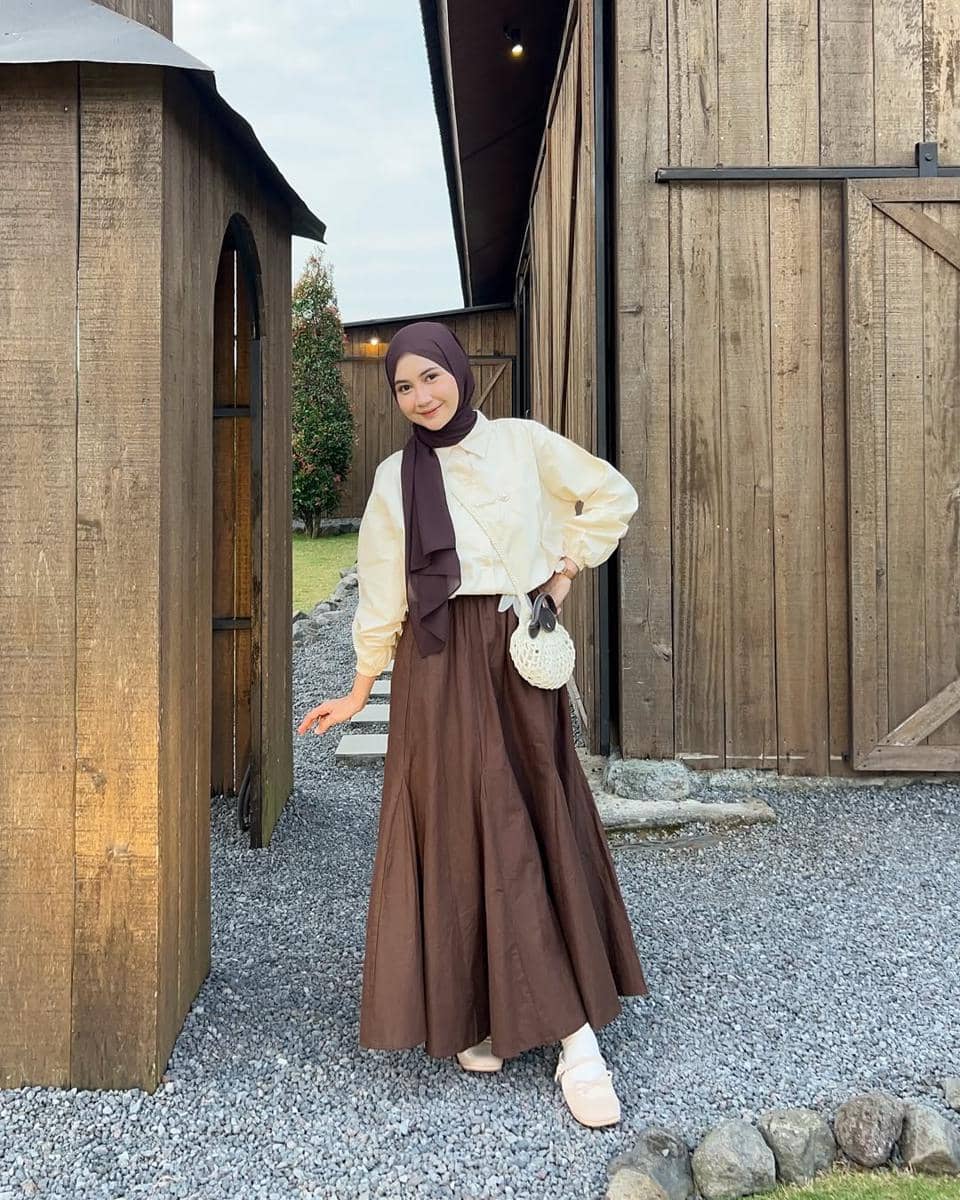 OOTD Nuansa Cokelat ala Nabila Bya
