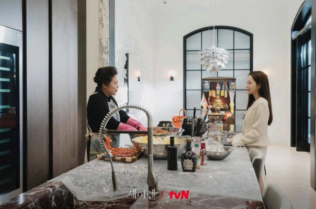 7 Dendam Dimiliki Han Seol Ah pada Kim Sun Ae di Siren's Kiss, Dalam! 