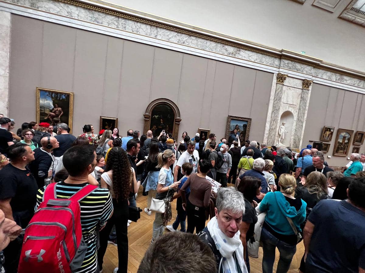 ilustrasi overtourism