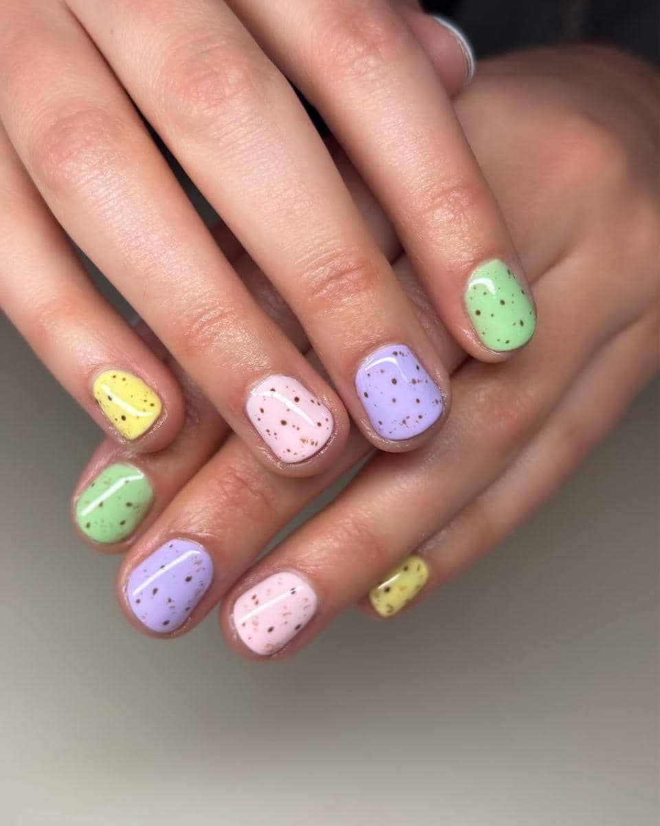 ide nail art untuk rayakan Paskah 