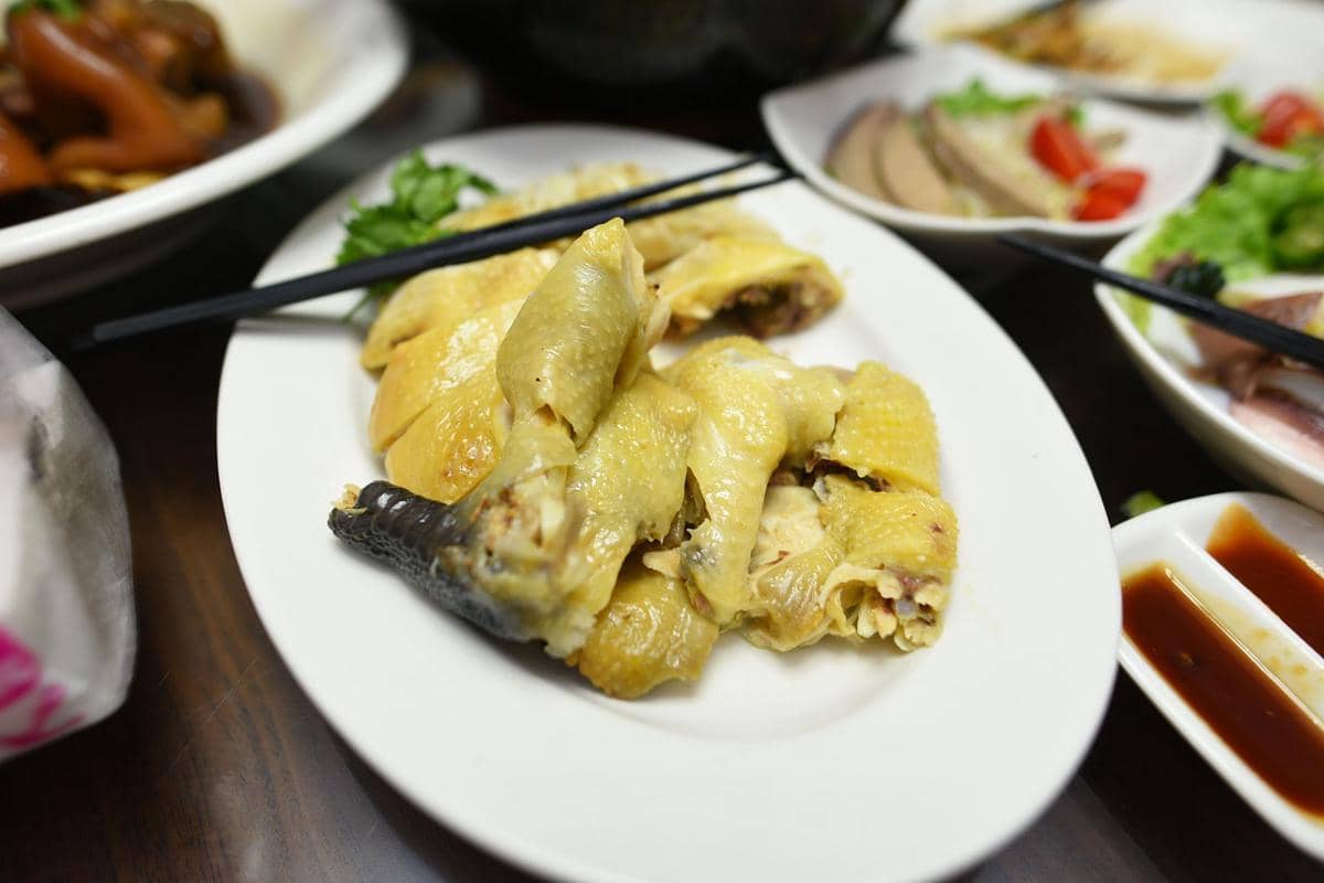 ilustrasi ayam kukus