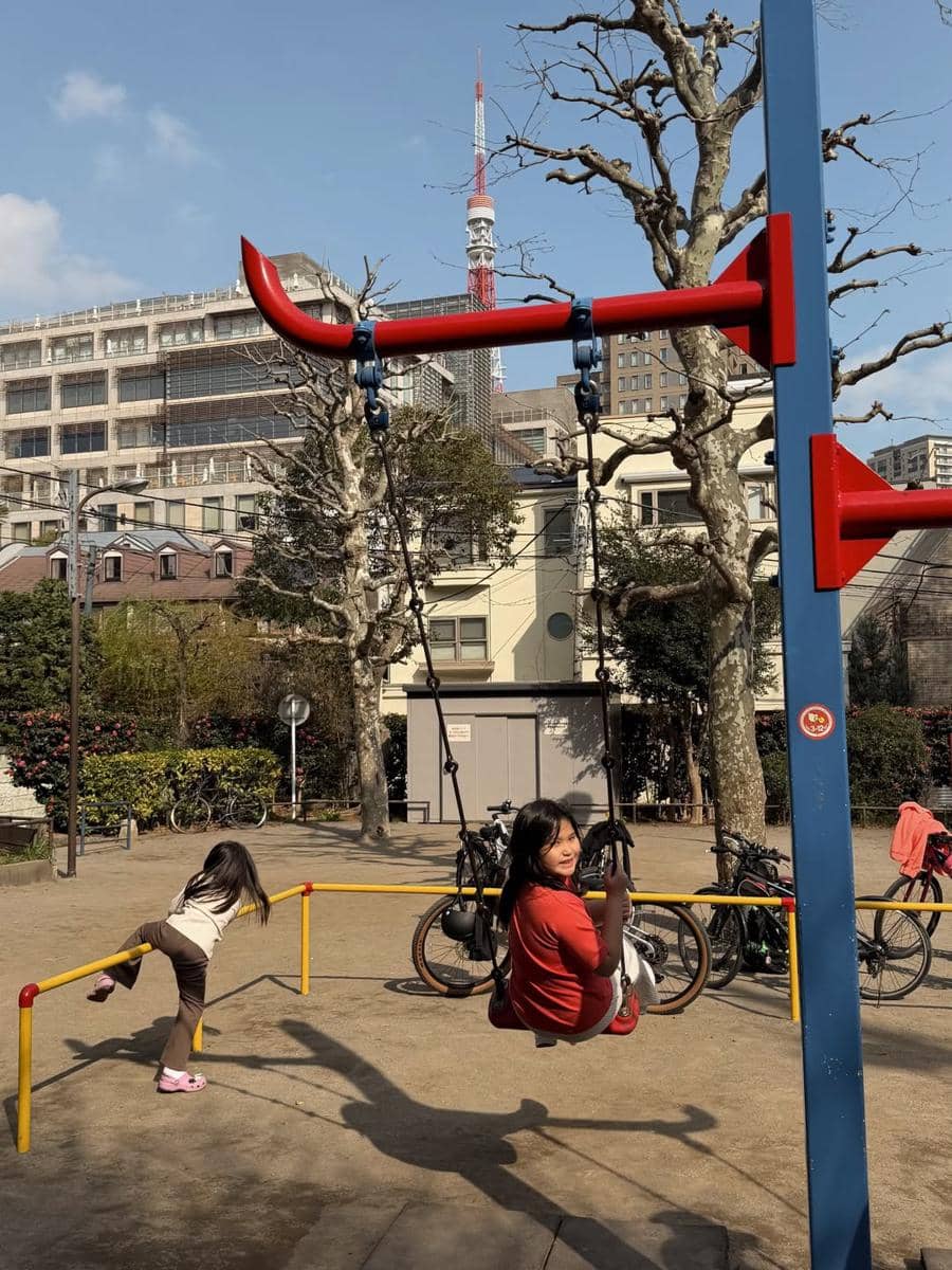 Alice Norin jalan-jalan di Tokyo