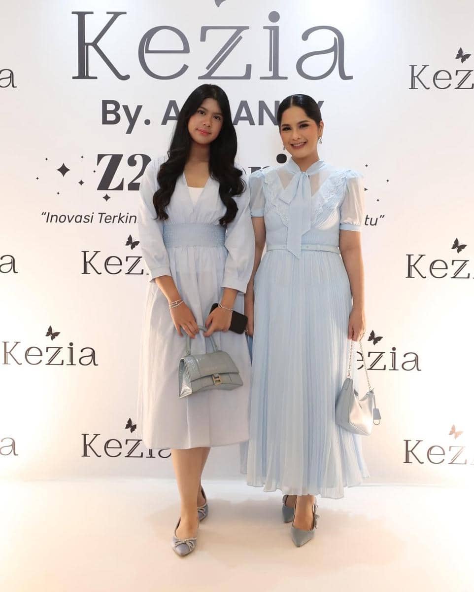 Daily Outfit ala Annisa Pohan