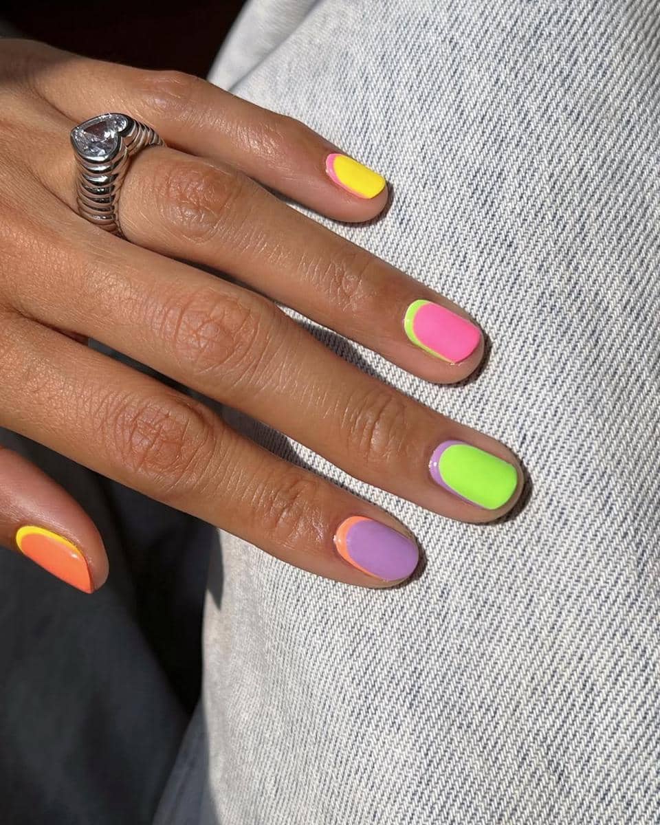 ide nail art untuk rayakan Paskah 