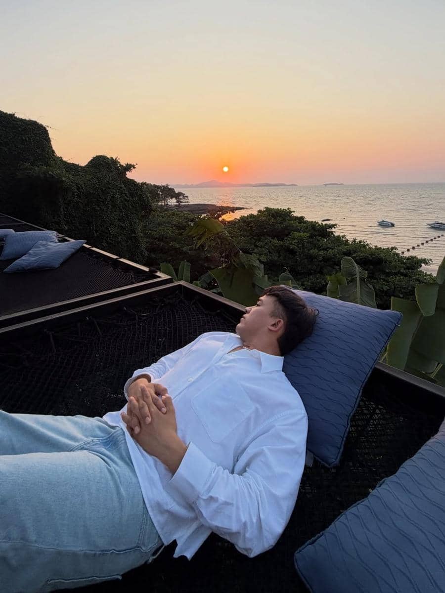 Boiyen dan Anwar liburan