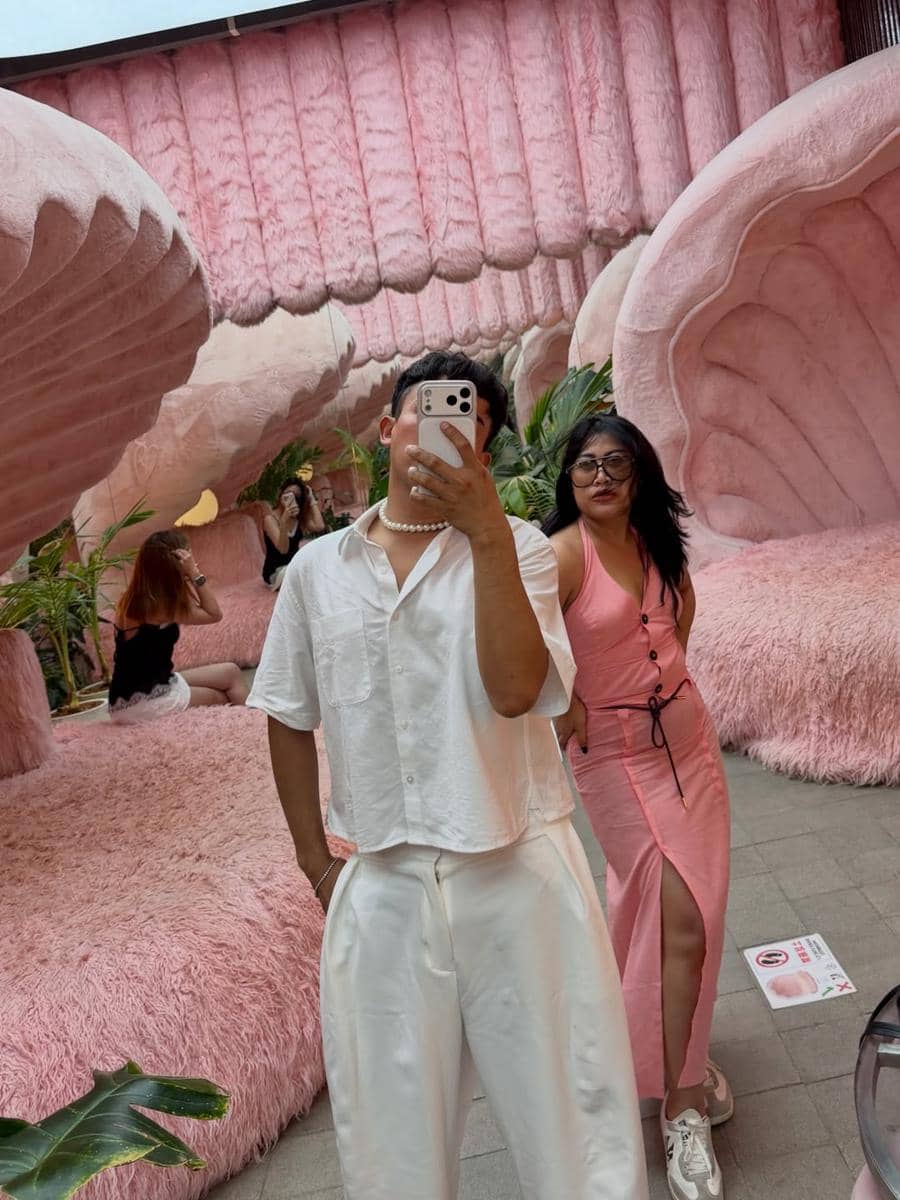 Boiyen dan Anwar liburan