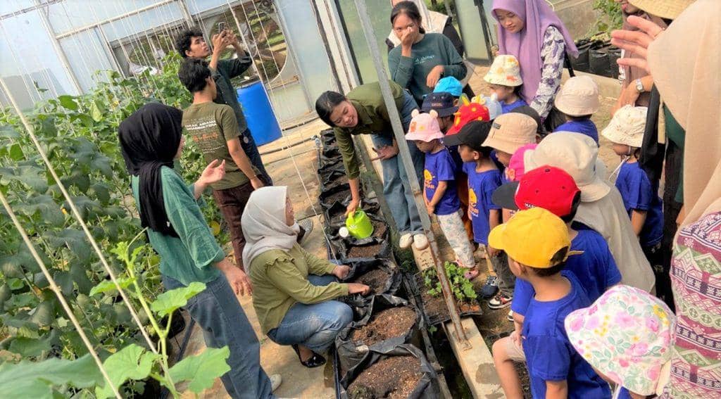 Itera Kenalkan Wisata Edukasi Smart Farming untuk Anak dan Warga