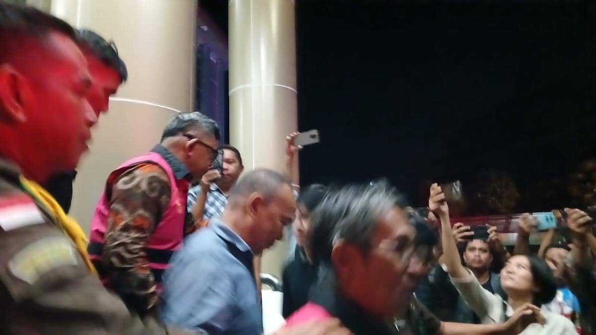 Kejati Sulut Tetapkan 4 Tersangka Korupsi Dana Erupsi Gunung Ruang