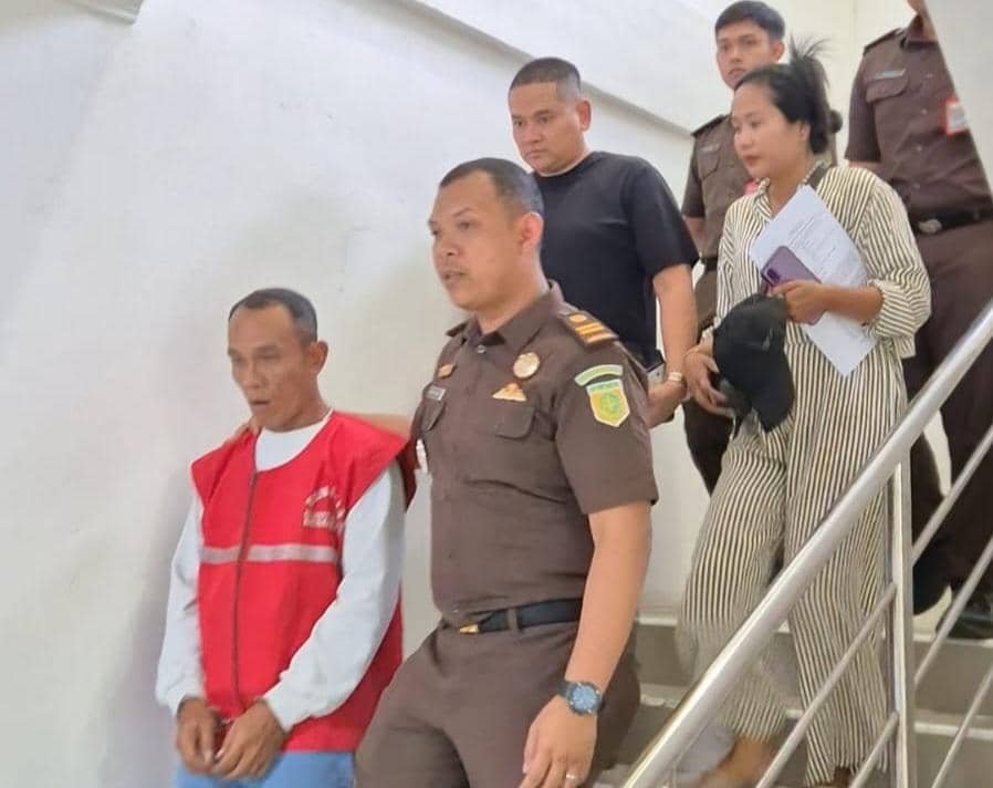 Sempat Kabur ke Malaysia, Buronan Korupsi Kejari Bengkalis Ditangkap