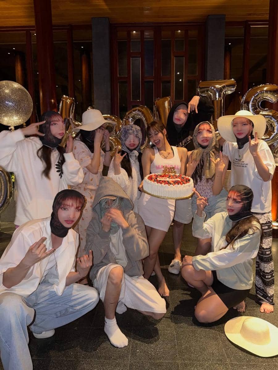 Gaya Lisa BLACKPINK di Birthday Party ke-29 (instagram.com/lalalalisa_m)