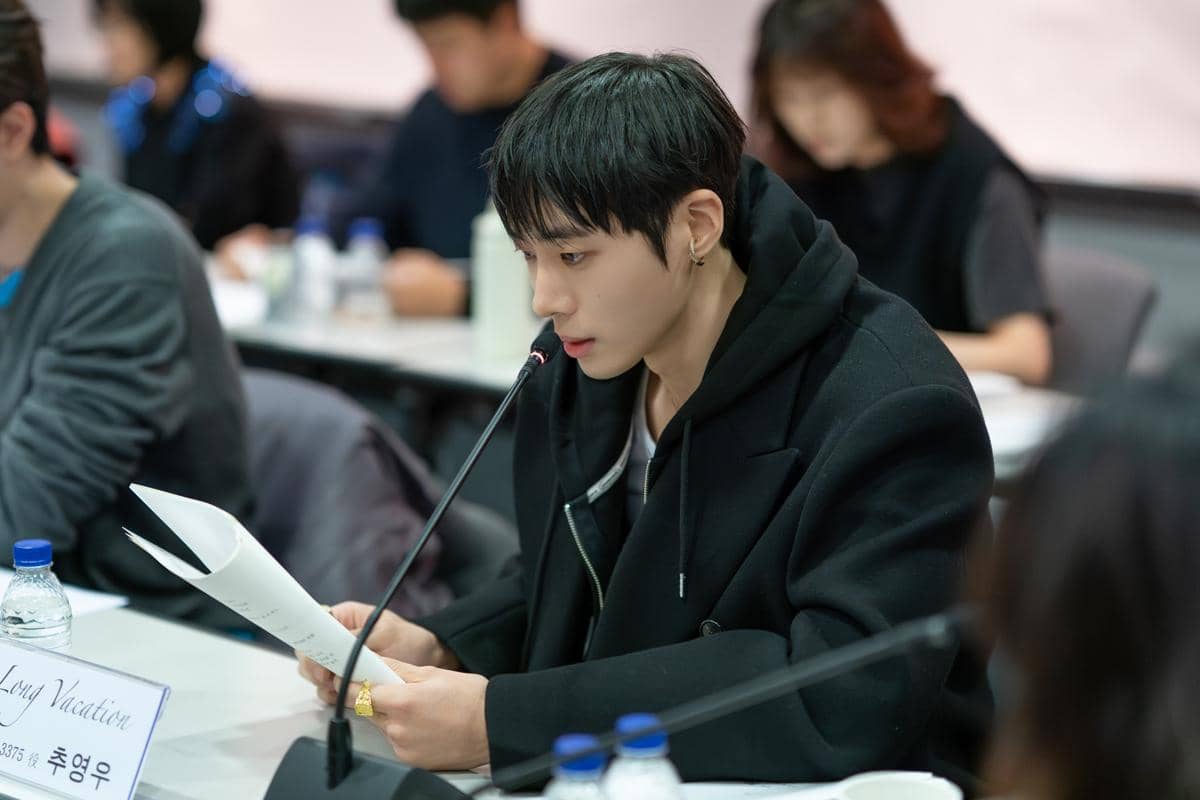 potret pembacaan naskah serial Netflix Long Vacation