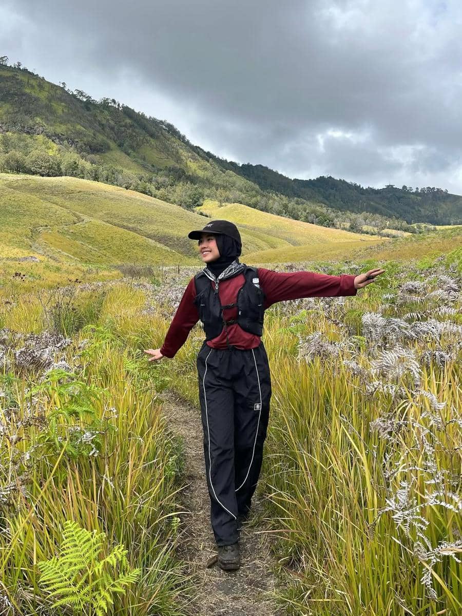 OOTD Naik Gunung ala Wulan